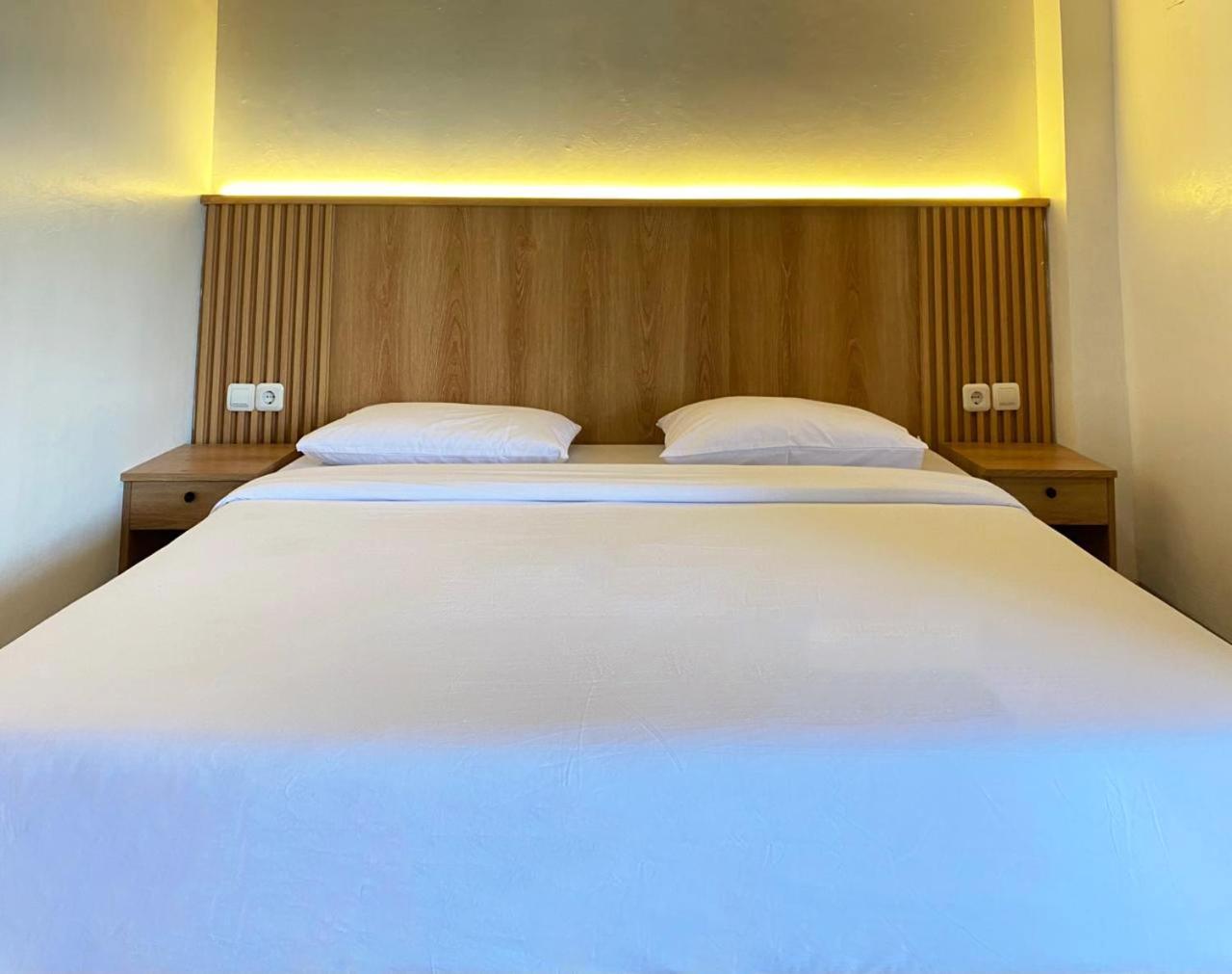 Hotel Wijaya Family 2 Kalasan Værelse billede